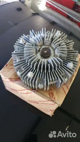 Вискомуфта вентилятора двигателя Лендкрузер 200
