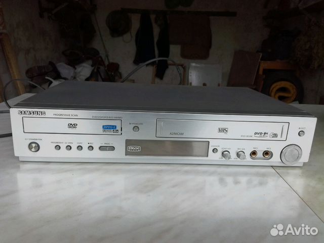 Плейер DVD-видеомагнитофон. SAMSUNG DVD V8550K