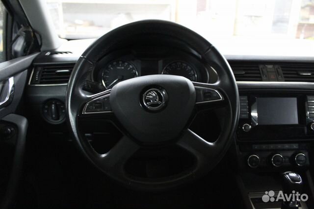 Подушка в руль (муляж, накладка) Skoda Octavia A7