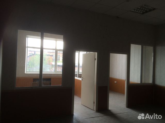 Офисные помещения общей площадью 220 м²