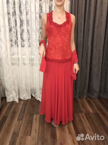 Вечернее платье