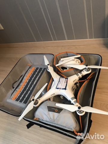 Квадрокоптер DJI Phantom 3 Advanced Квадрокоптер DJI Phantom 3 Advanced