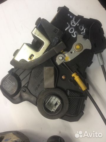 Toyota Camry Solara 30 замок правой двери