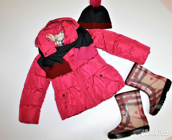 Burberry куртка 8-10 лет Оригинал Burberry куртка 8-10 лет Оригинал