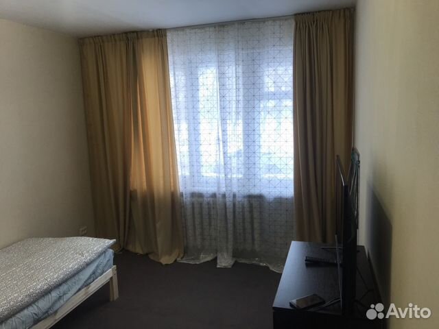 2-к квартира, 42 м², 1/5 эт.