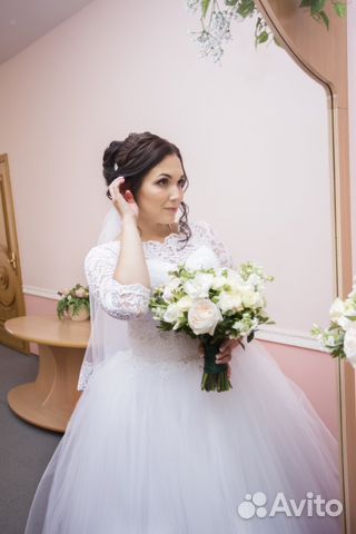 Свадебное платье