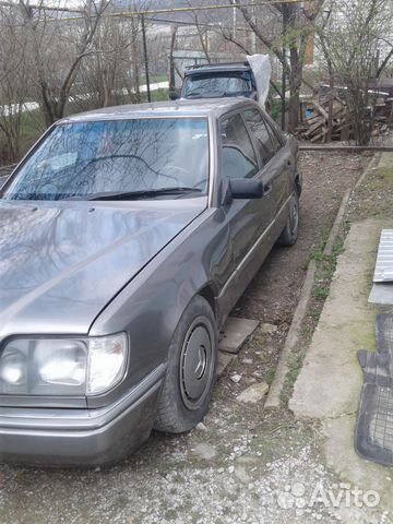 Mercedes-Benz W124 2.3 МТ, 1993, 300 000 км