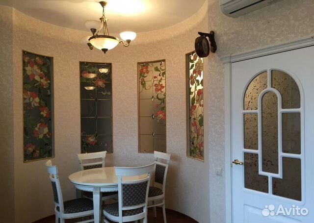 2-к квартира, 90 м², 10/27 эт.