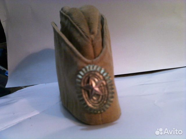 Пилотка и солдатский прибор