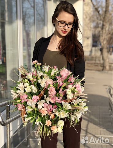 Цветы с доставкой за час + 2 подарка