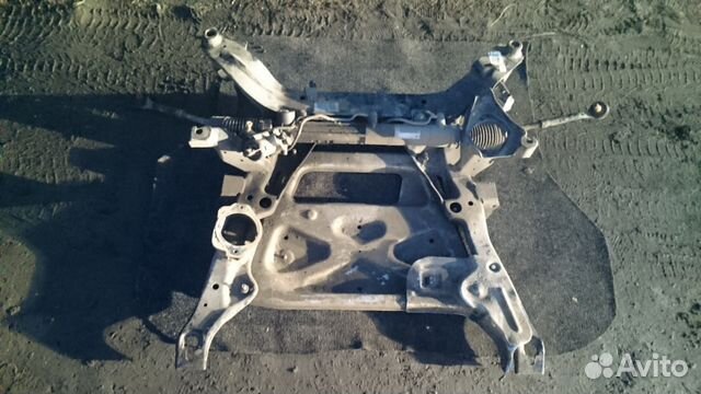 Bmw e60 e63 передний подрамник 31116782458 Bmw e60 e63 передний подрамник 31116782458