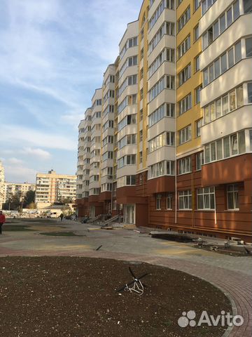 2-к квартира, 60 м², 2/10 эт.