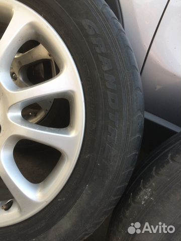 Продам шины dunlop Grandtrek ST30