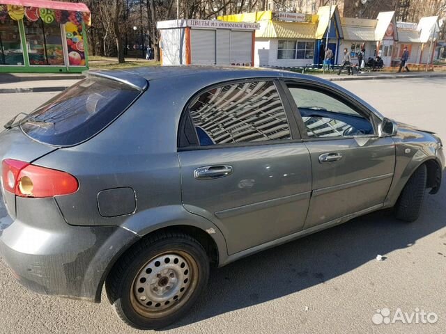 Chevrolet Lacetti 1.6 МТ, 2011, битый, 220 000 км