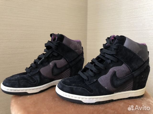 Кроссовки Nike женские Кроссовки Nike женские