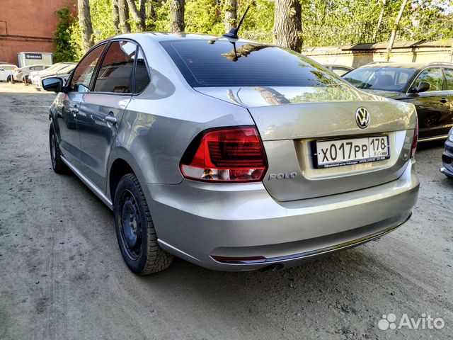 Volkswagen Polo 1.6 AT, 2017, битый, 120 000 км