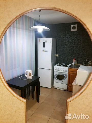 2-к квартира, 40 м², 1/5 эт.