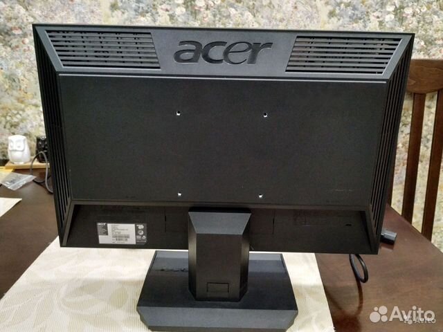 Монитор Acer V193W