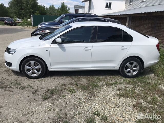 Skoda Rapid 1.6 AT, 2015, 41 000 км