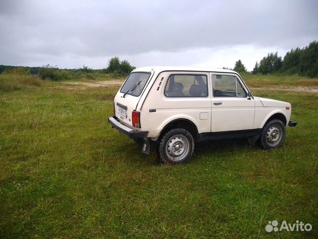 LADA 4x4 (Нива) 1.7 МТ, 1997, 100 000 км