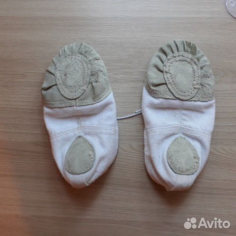 Балетки и чешки для гимнастики и танцев Балетки и чешки для гимнастики и танцев