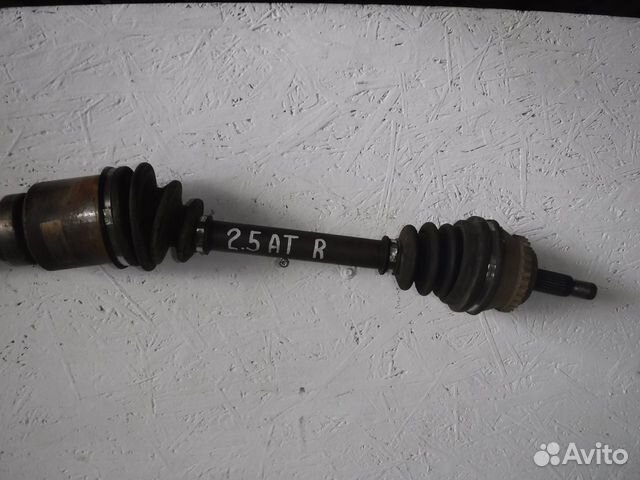 Полуось передняя правая Renault Safrane 2 2.5 ат Полуось передняя правая Renault Safrane 2 2.5 ат