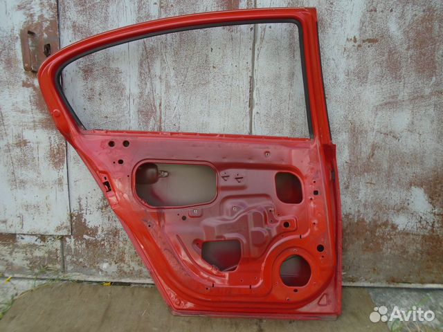 Дверь задняя левая Opel Astra H Опель Астра Ш седа
