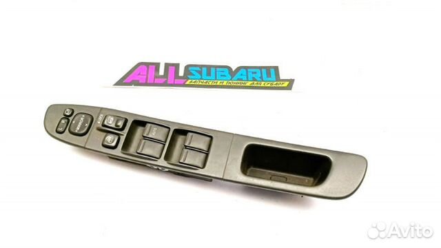 Блок управления стеклоподъемниками правый Subaru Блок управления стеклоподъемниками правый Subaru