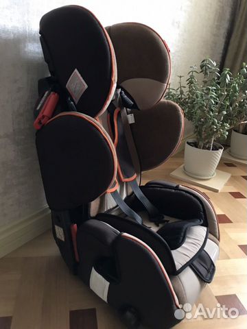 Автокресло STM Starlight SP от 9 мес до 12 лет Автокресло STM Starlight SP от 9 мес до 12 лет
