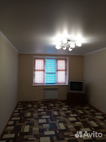 1-к квартира, 40 м², 4/10 эт.