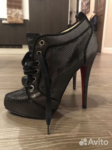 Ботильоны Christian Louboutin (оригинал) Ботильоны Christian Louboutin (оригинал)