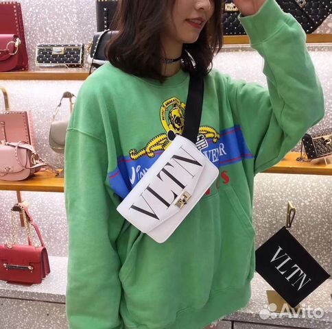 Поясная сумка Валентино