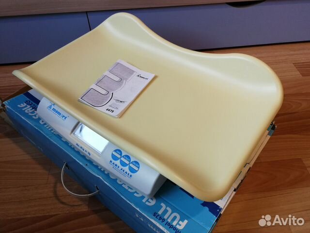 Детские электронные весы Momert 6475