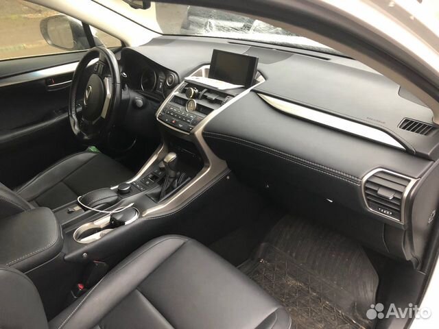 Lexus NX 2.0 CVT, 2016, 39 000 км