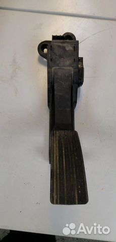 Педаль газа Mercedes Benz 1643000004