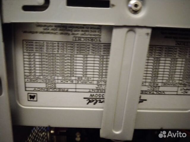 Продаю системный блок Windows XP