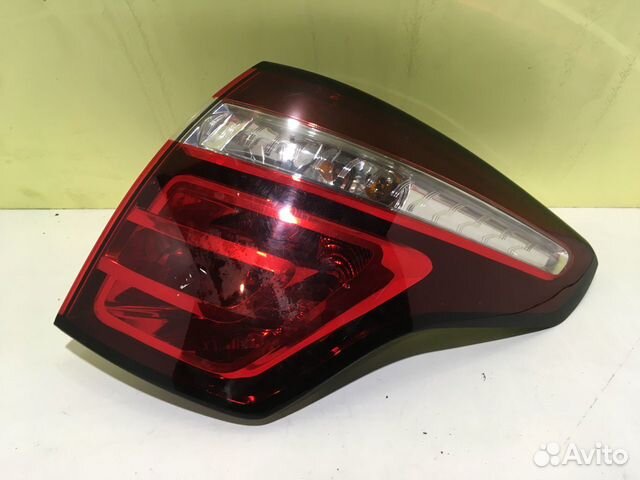 Фонарь задний правый Citroen C4 Picasso