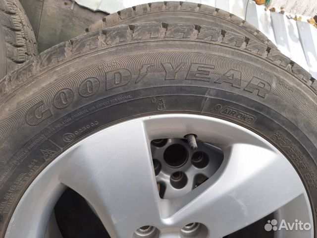Продам колеса Toyota Camry r16 Продам колеса Toyota Camry r16