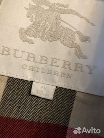 Пальто кофта Burberry оригинал Пальто кофта Burberry оригинал