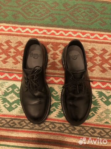 dr martens 1461 narrow fit smooth