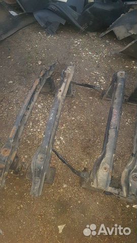 Брус бампера бмв Х5 Х6 Е70 Е71