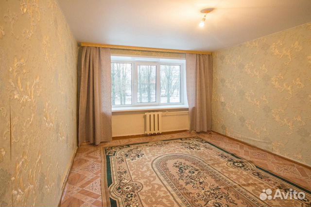Комната 13.5 м² в 9-к, 2/5 эт. Комната 13.5 м² в 9-к, 2/5 эт.