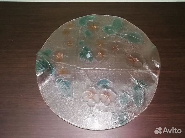 Пиалки, блюдо, салатницы