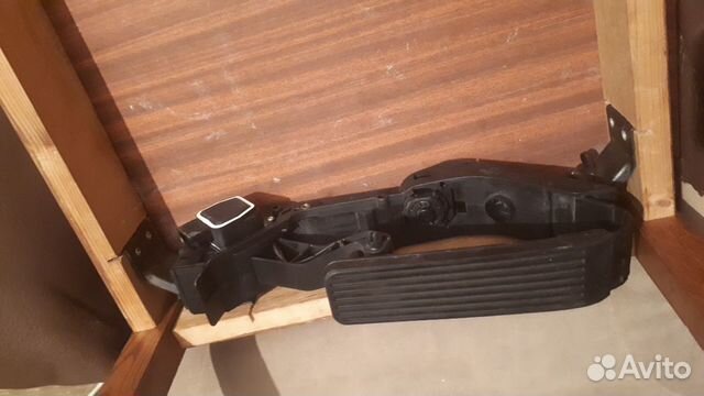 Педаль газа на мерседес w211 Педаль газа на мерседес w211