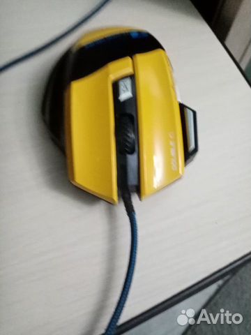Игровая проводная мышь