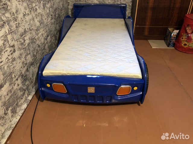 Продам кровать-машинку