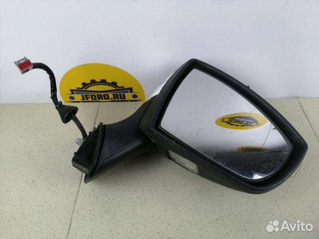 Зеркало правое Ford Kuga SUV 2008