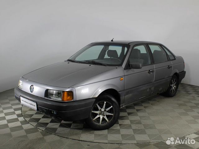 88182421365 Volkswagen Passat, 1989