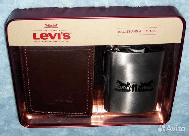 Набор Levi’s бумажник и фляжка Набор Levi’s бумажник и фляжка