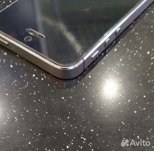 Телефон iPhone 5s 16gb
